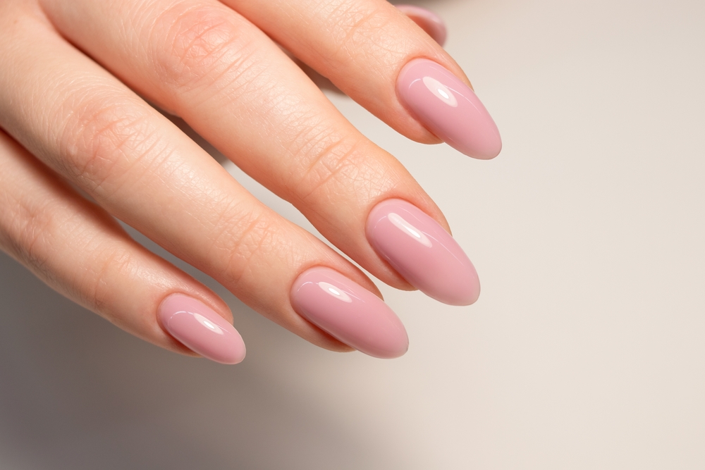 Tout savoir sur le vernis à ongles naturel